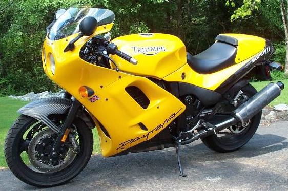 TRIUMPH DAYTONA 900 SUPER 3